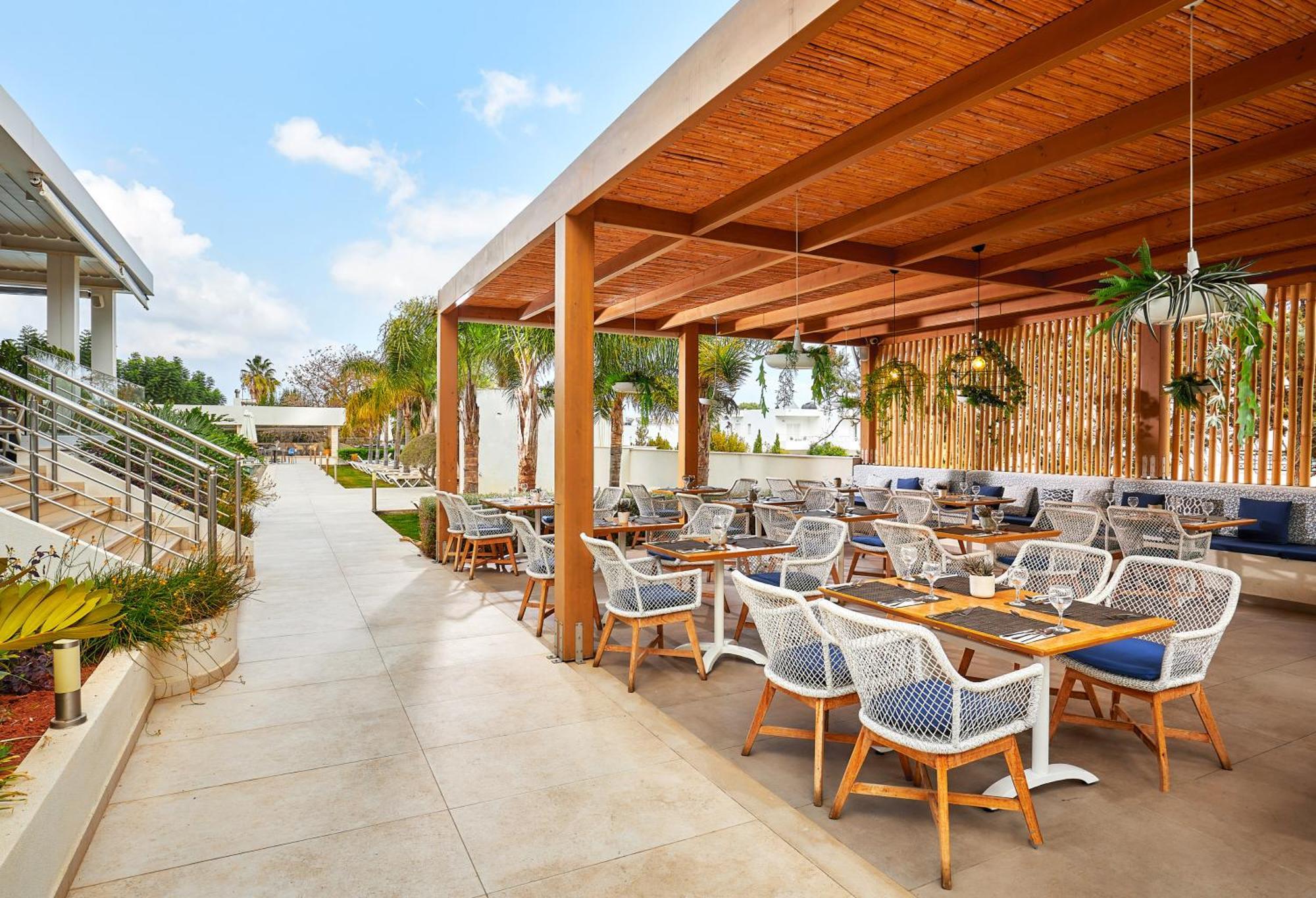 Kyknos Beach Hotel & Bungalows มาเลีย ภายนอก รูปภาพ