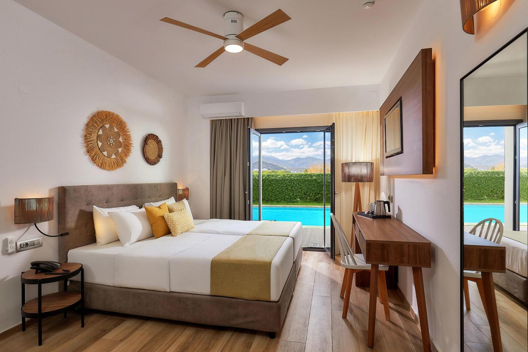Kyknos Beach Hotel & Bungalows มาเลีย ภายนอก รูปภาพ