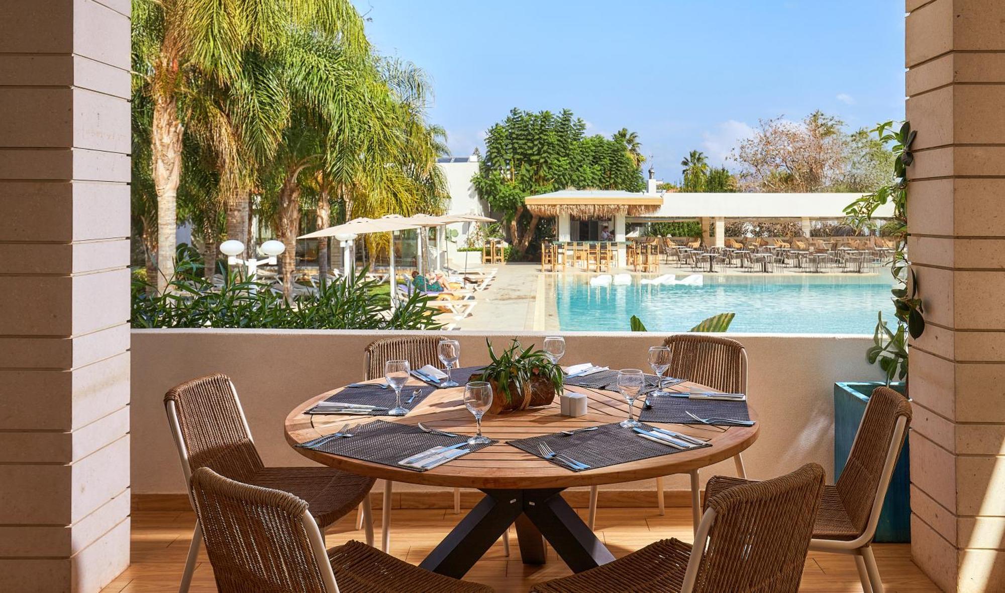 Kyknos Beach Hotel & Bungalows มาเลีย ภายนอก รูปภาพ