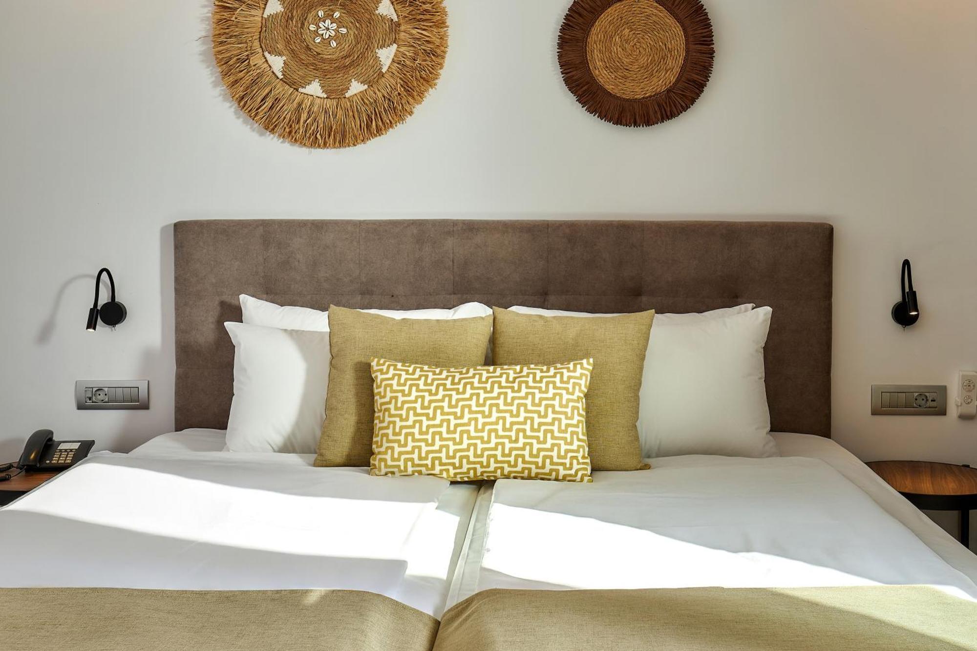 Kyknos Beach Hotel & Bungalows มาเลีย ภายนอก รูปภาพ