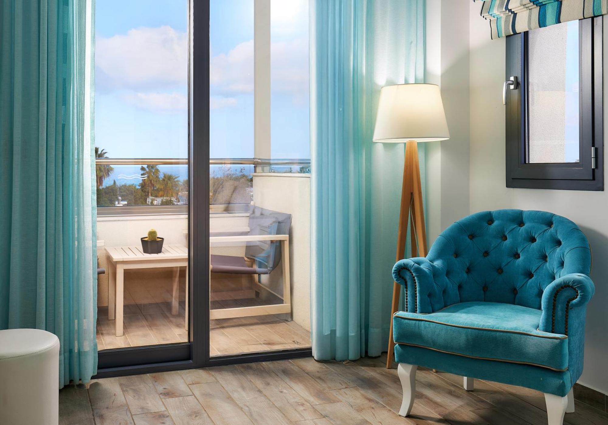 Kyknos Beach Hotel & Bungalows มาเลีย ภายนอก รูปภาพ