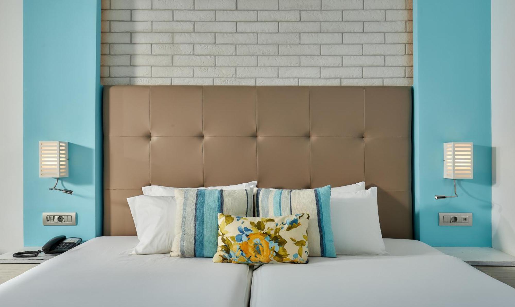 Kyknos Beach Hotel & Bungalows มาเลีย ภายนอก รูปภาพ